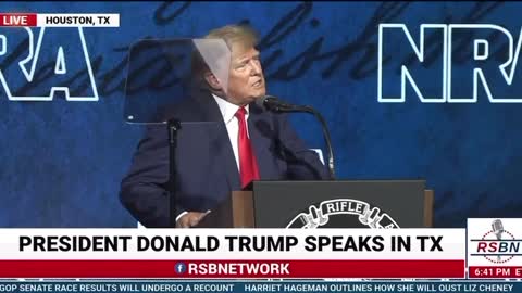 Trump Card 💳 👀