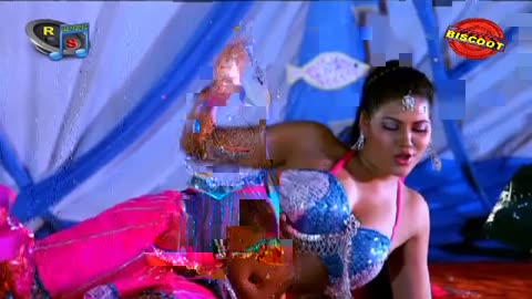 Hot Seema Singh - Choli Me Samai Gail- Hot Item Song - Dil Ho Gail Qurban Song - Ybe