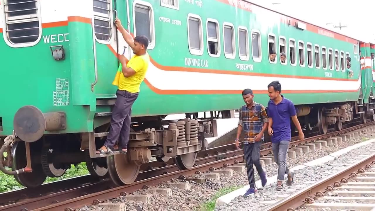 FUNNIEST STREET MAN PUBLIC PRANKS _ BEST FUNNY JOKE PRANK FOR LAUGHING! _ DHAMAKA FURTI