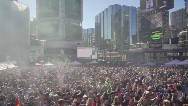 420 Toronto Countdown in 4K