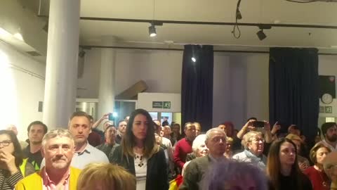 Mitin de VOX en centro Cívico la Sagrera (Barcelona) 1