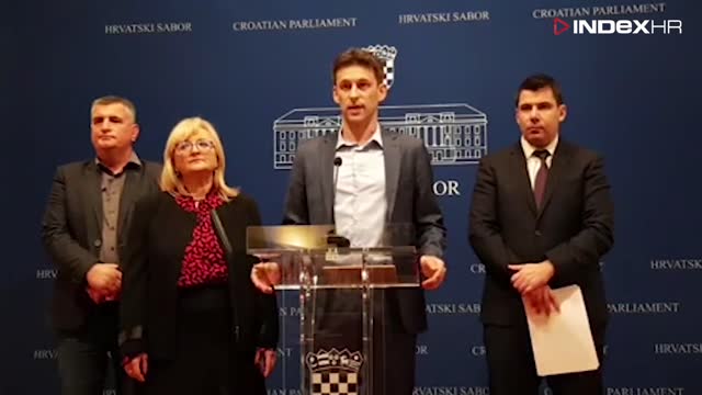 Petrov o Plenkoviću: nervozan je jer radi u interesu Srbije