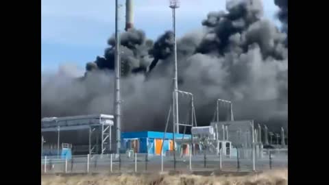 🇺🇦Graphic War18+🔥Russia Island Power Plant Blast 6K Miles from Ukraine - Mystery🚀Missile