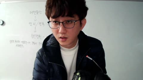 진실을 알기 위해선 눈과 귀와 마음을 열어야 하는 법. 백신은 코로나와 무슨 관계일까?