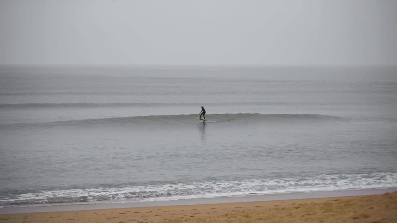 Scoring An Inflatable Surf Foil Board