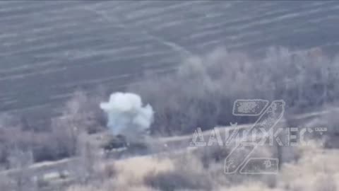 Russian FPV drones and Lancet destroyed a Ukrainian Leopard 1A5 tank