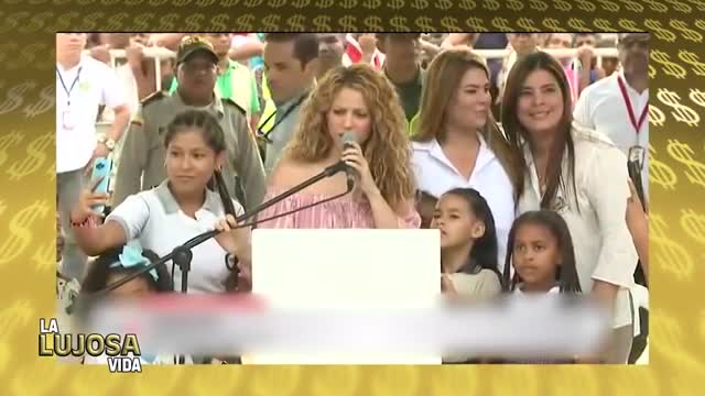 Shakira | La Lujosa Vida | Mansiones, Isla Privada, Jets, Autos Y Más