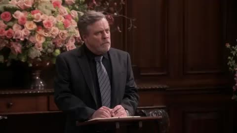 Luke Skywalker performs the wedding ceremony for Sheldon and Amy Cooper - The Big Bang Theory