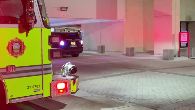 Miami Dade Fire Engine 17 - Driving Miami
