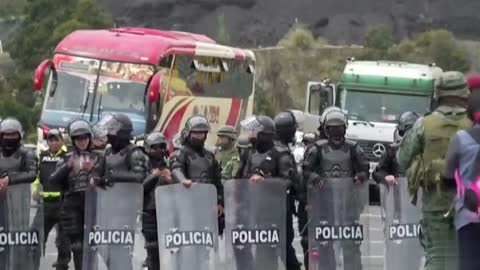 Police clash with protesters in Ecuador, dozens arrested