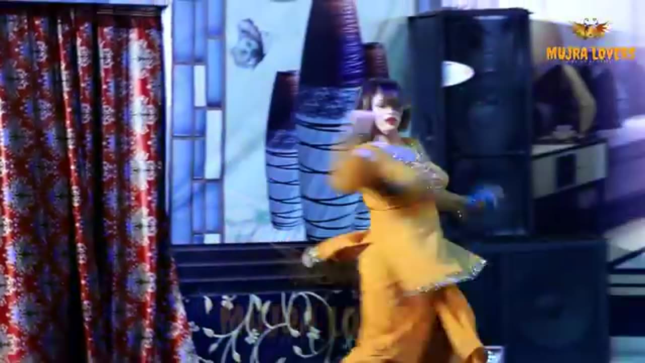 Zari_Khan__Official_Video_____Mahi_Phali_Vari____Stage_Drama_Song____New_Dance_Performance_2023___4k