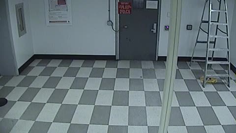 6069RHOBG3G303ALobbyEntrance_2021-01-06_23h00min02s720ms.mp4