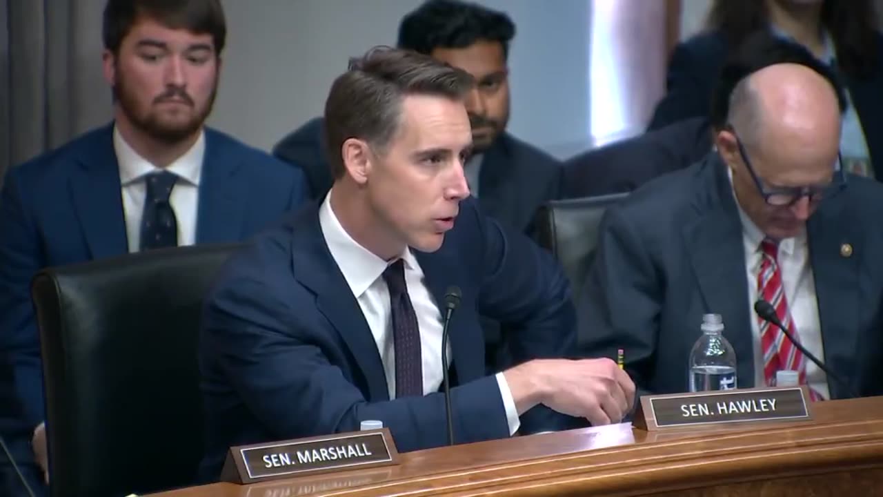 Josh Hawley's Bill Passes in Committee to force SS & DHS to turn over all docs