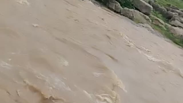 World beautyfull river ,must watch