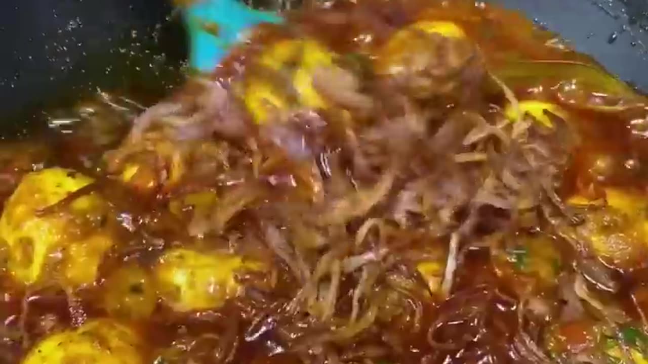 #IndianASMRWorld #ASMRCooking #AndaBiryani #Shorts #Food #Cooking