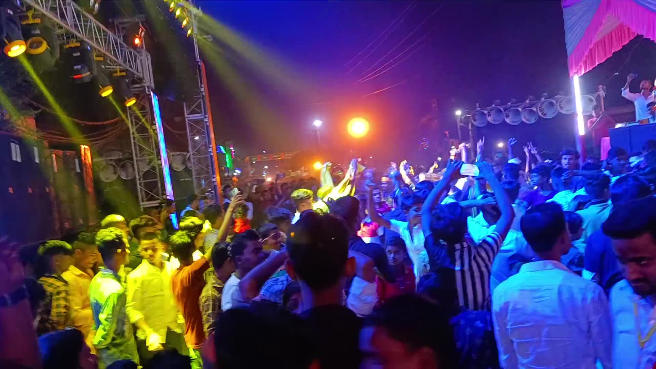 Dance Video on party 🥳 🥳#patna