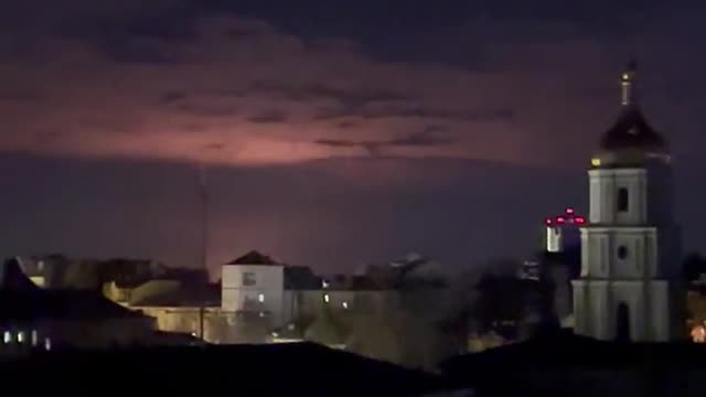 Skies of Kyiv, Ukraine lit up by fire and bombs this Saturday night…by Russia the aggressors