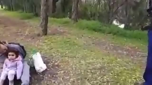 Sad 3 Year Old Daughter Looks on as Australian Police Arrest Her Father for Sin of “Masklessness”