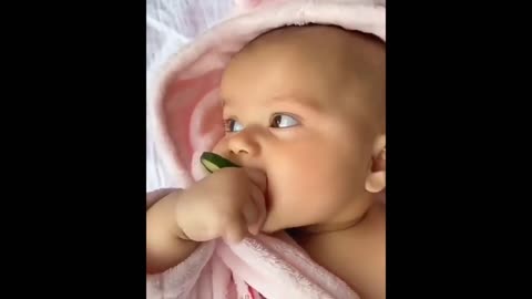 cute babeys have fun