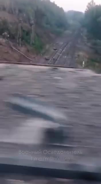 Most Proletářů ze Severodoněcka do Lysyčansku je zničen