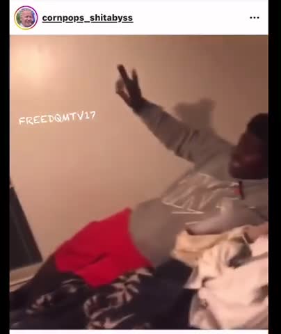 Frog don’t get caught sleeping