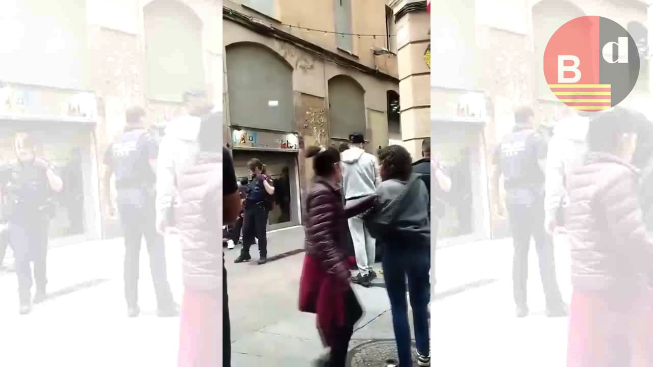 Apuñalado un hombre en un pelea en El Raval