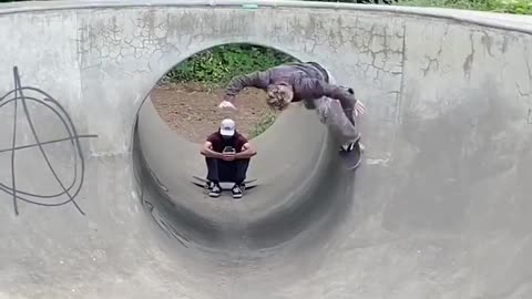 pipe skateboard