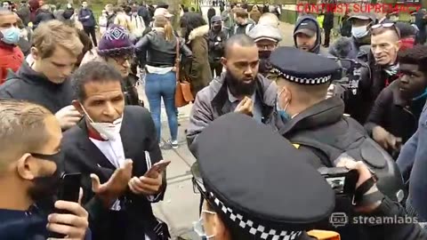 ❤Banksy Style Live At Speakers Corner, #hatun #tommy