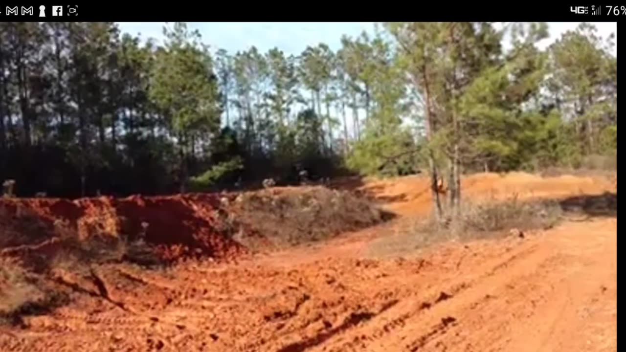 Hitting a little Jumpski at Neighbors House #motocross