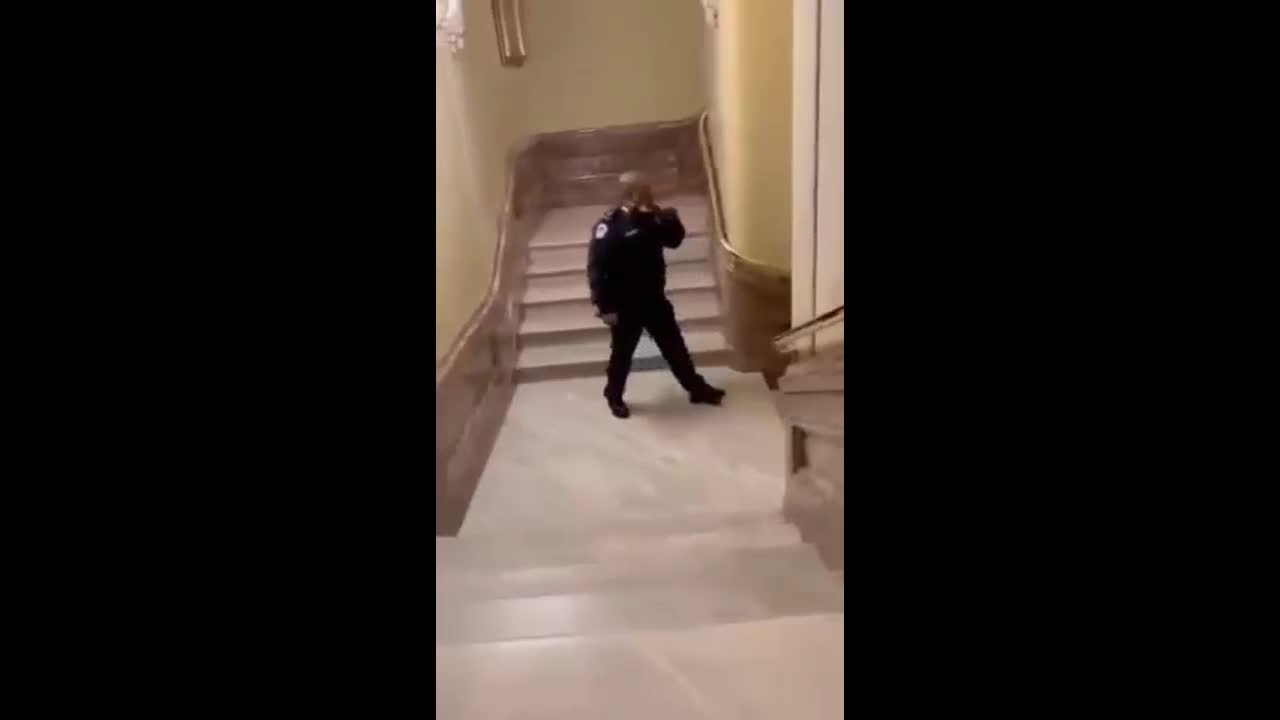 Police Run From Protesters Inside U.S. Capitol Building