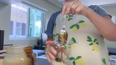 Homemade organic cough syrup, that last a very long time years and years