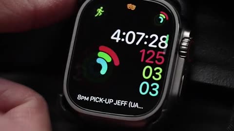 Clip you Apple watch anywhere 😯