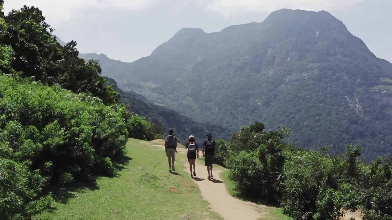 Sri lankalanka experience ; wild and breathtaking Nature .