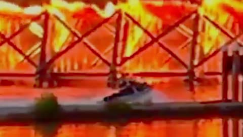 Blazing fire engulfs old rail bridge in Vancouver