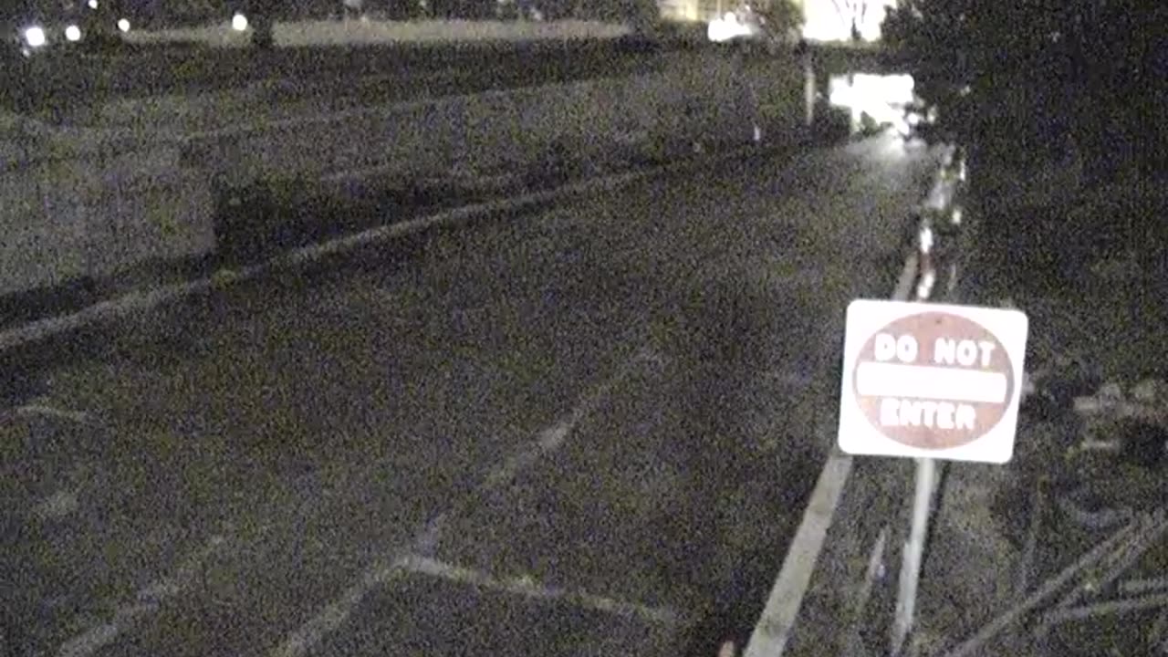 1860QNE00Del-CNE_2021-01-05_23h39min53s903ms.mp4