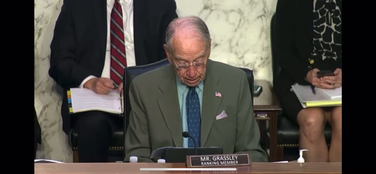 Sen Grassley outlines the security breaches at Twitter