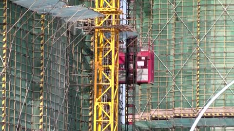 China's economy stumbles on power crunch