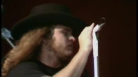 Lynyrd Skynyrd - Travellin' Man | (Live At Knebworth '76)