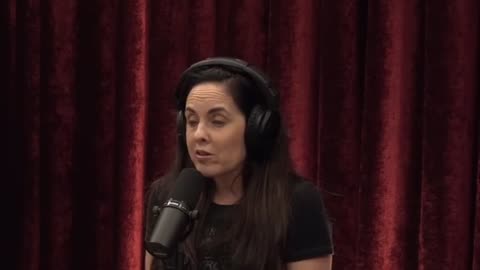 Joe Rogan Experience #2179 - Bridget Phetasy