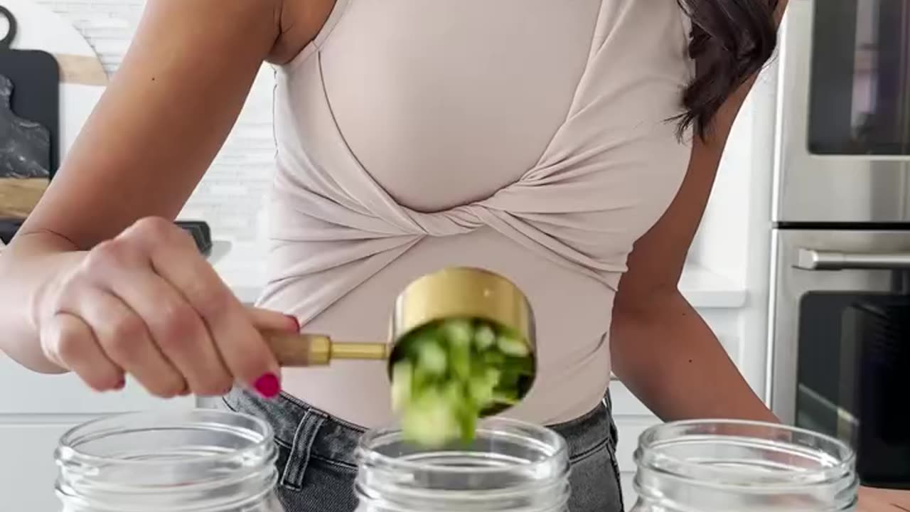 Meal Prep Mason Jar Salad