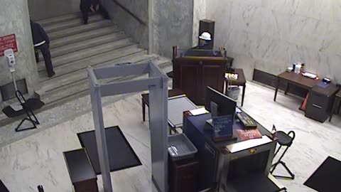 3091RHOBGRLowerIndepAveDoor_2021-01-05_06h20min02s113ms.mp4