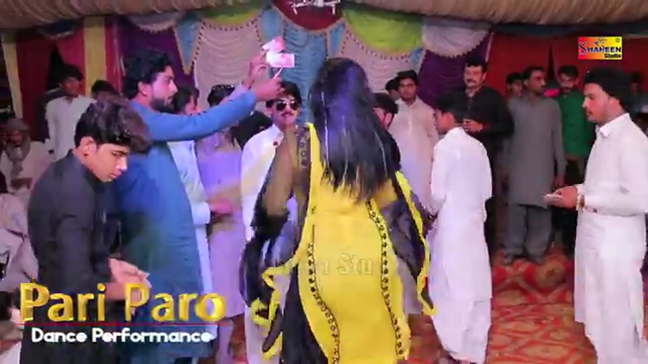 Pari Paro _ New Dance Performance