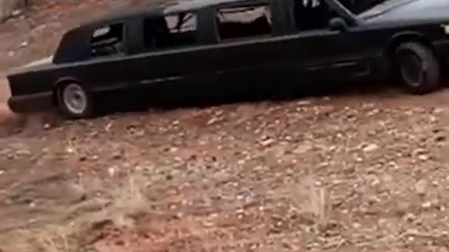 158 ffroad mobbing in the super stretch limo whoops and drifting