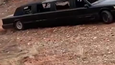 158 ffroad mobbing in the super stretch limo whoops and drifting