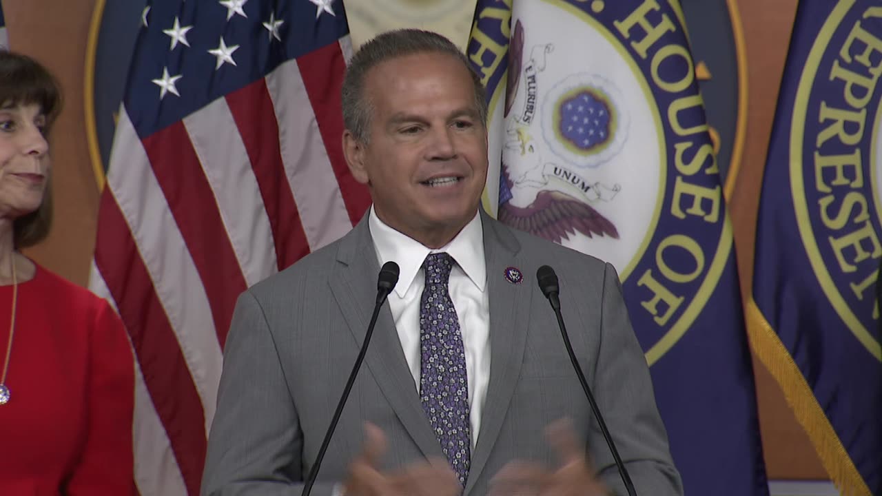 Rep. David Cicilline to resign from Congress June 1st to run foundation