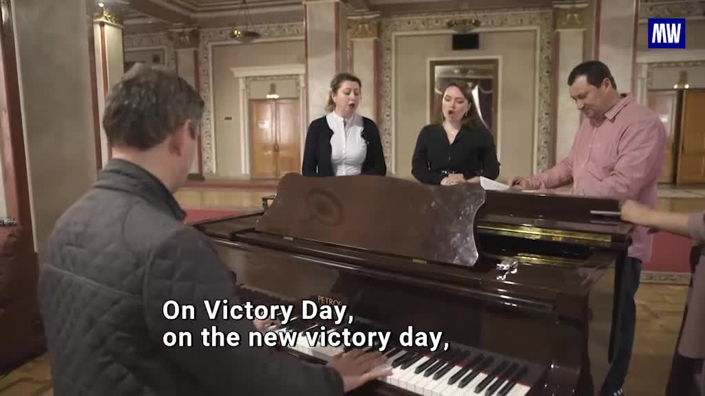 DPR performers on the frontline