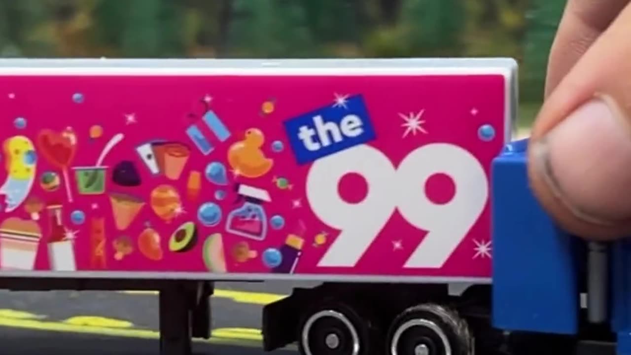 99 Cent Store Truck Coming Through!