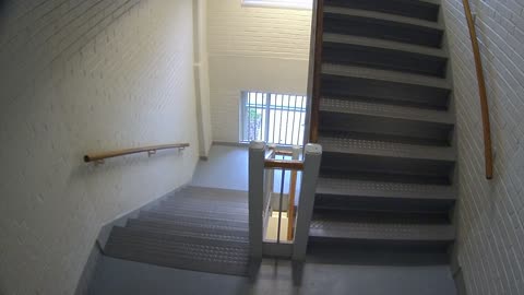 3883FHOB03Stair7_2021-01-05_07h36min21s547ms.mp4