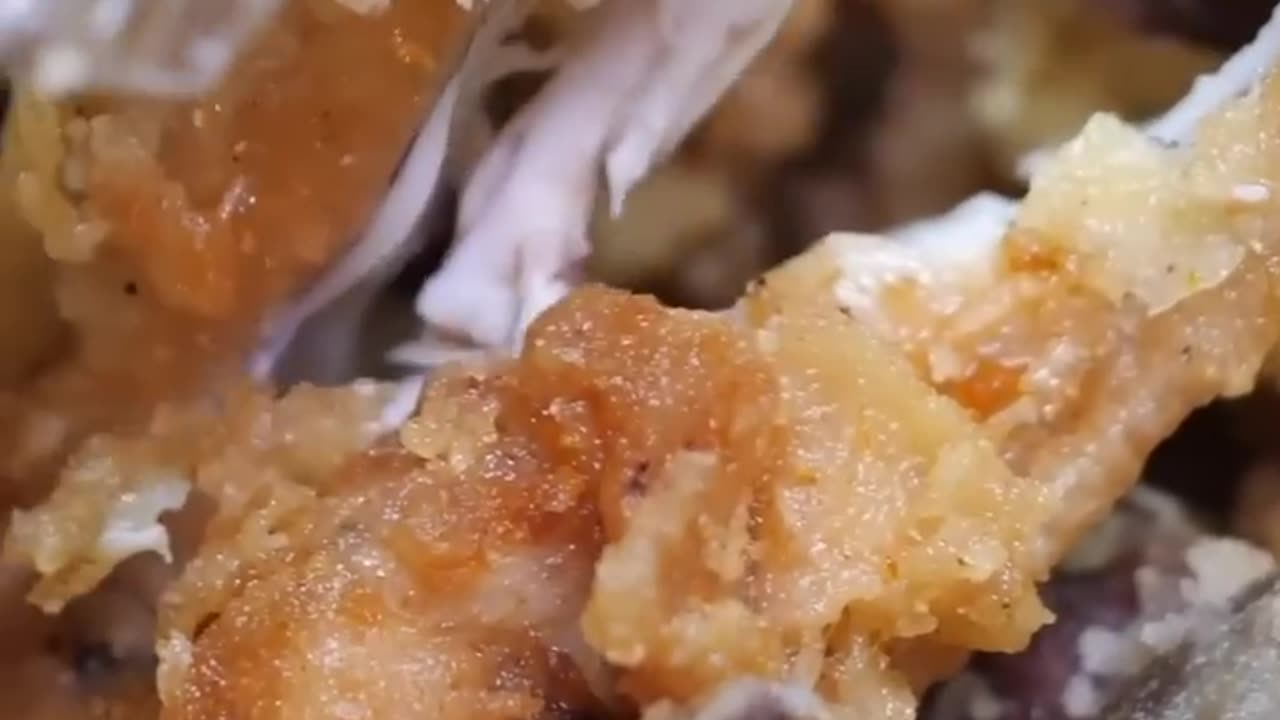 Korean Fried Garlic Chicken - Korean Street Food