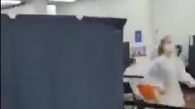 People storm children’s vax centre in New York only to find its entirely run by Chinese people. 😳